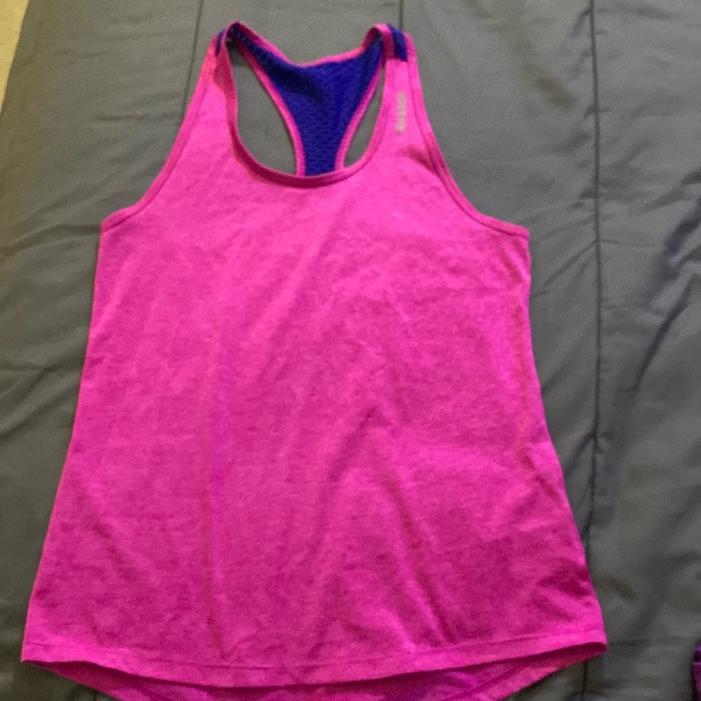 REEBOK WORKOUT TOP